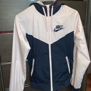 Nike Windrunner XS Girls